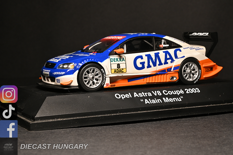 Opel Astra V8 Coupé 1:43 schuco diecast model